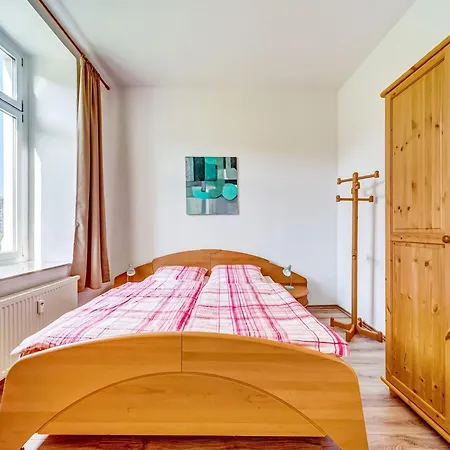 Mountain Bliss In Borstendorf, Cleaning Included Grunhainichen